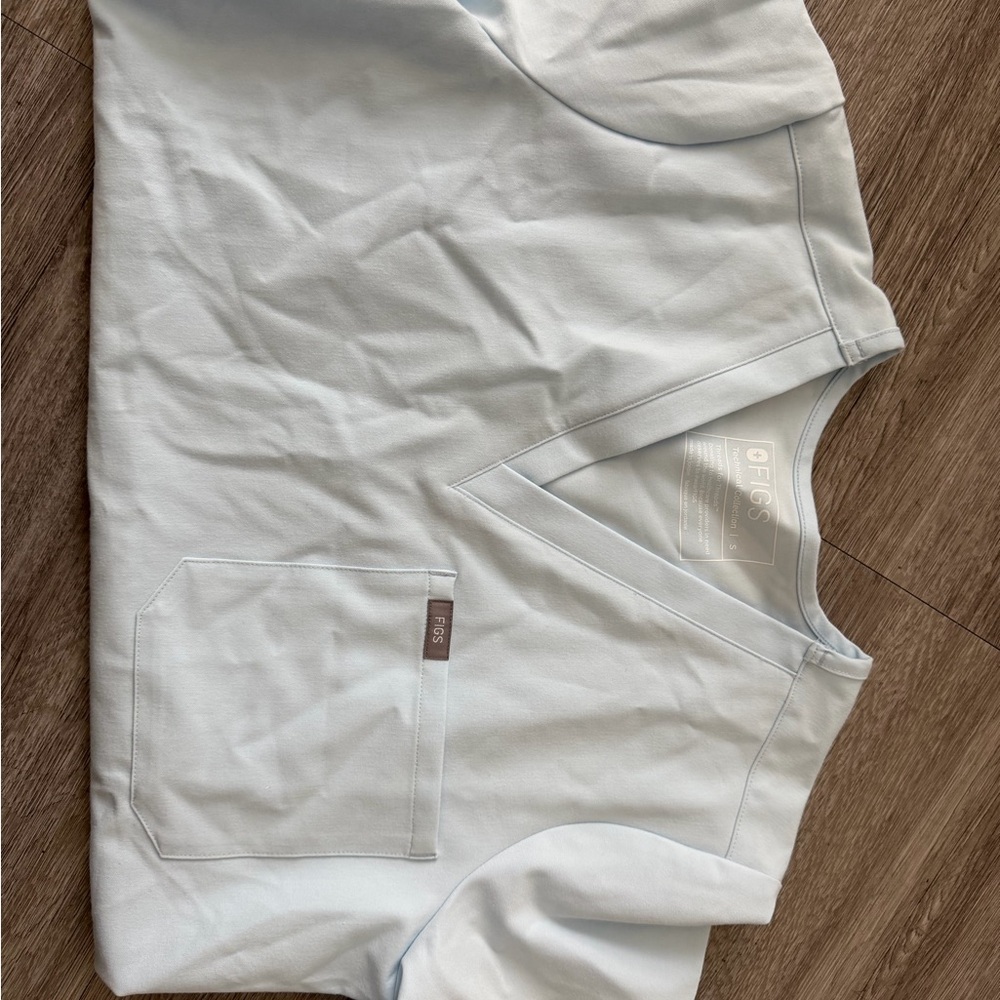 Figs brand new Light Blue Scrub Top